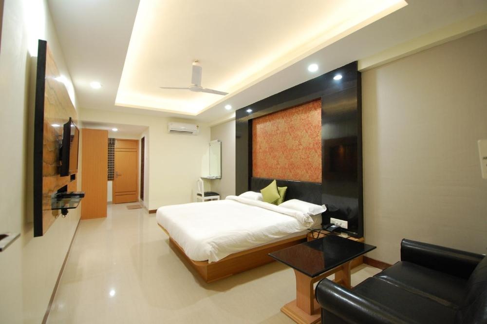 Room image 2