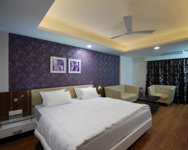 Hotel Ambassador image 17