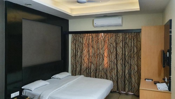 Hotel Ambassador image 25