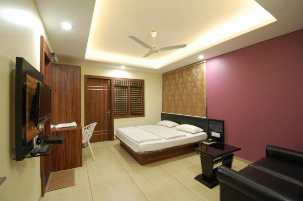 Hotel Ambassador image 9